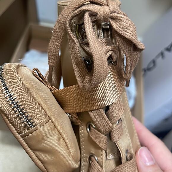 Steve Madden Herrick Tan Boot - Picture 5 of 10